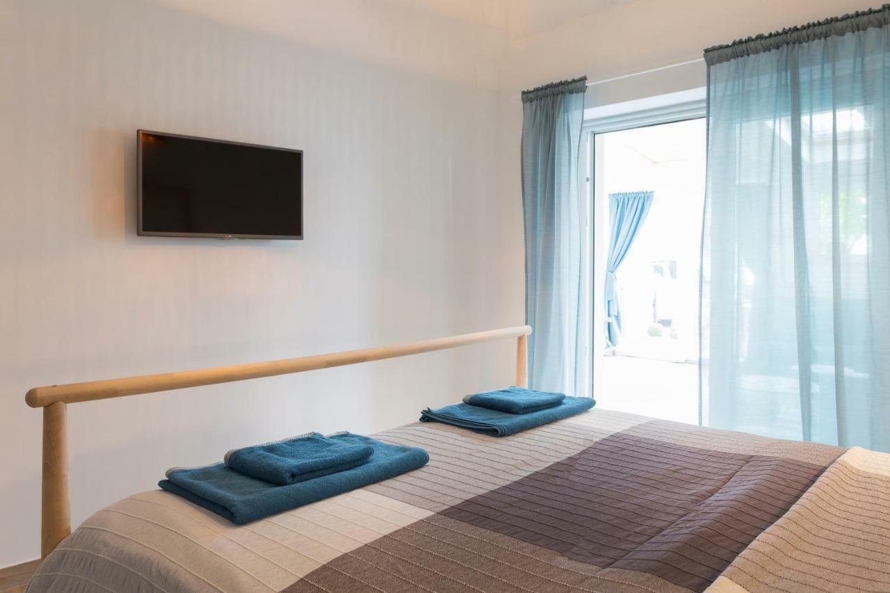 Apartments Nika Crikvenica Exterior photo