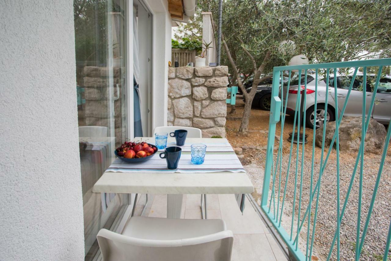 Apartments Nika Crikvenica Exterior photo