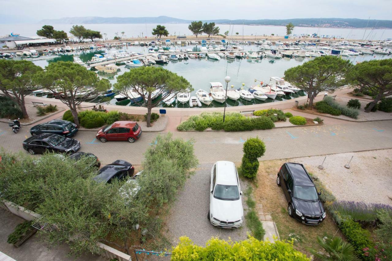 Apartments Nika Crikvenica Exterior photo